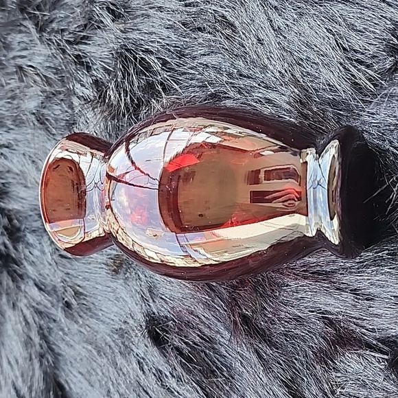 VINTAGE  RUBY RED VASE. VERY BEAUTIFUL! - Picture 2 of 5